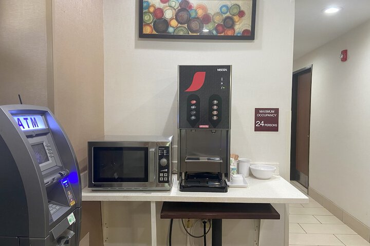 Breakfast/Coffee Service 26 of 27