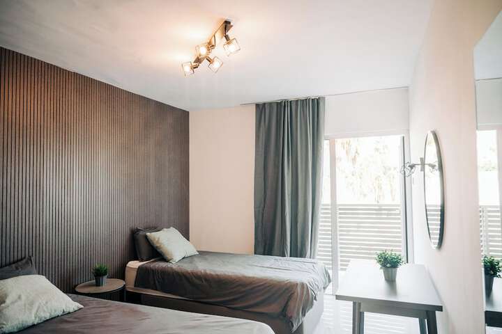 Room 2 of 11