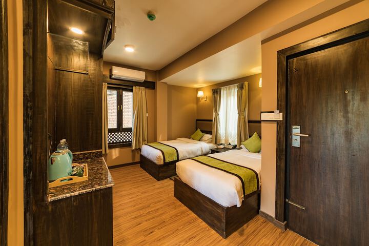 Room 3 of 14
