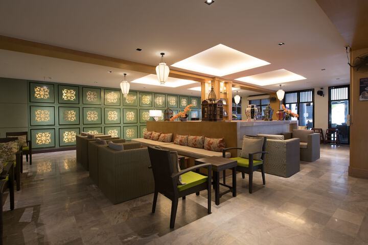 Lobby Photos