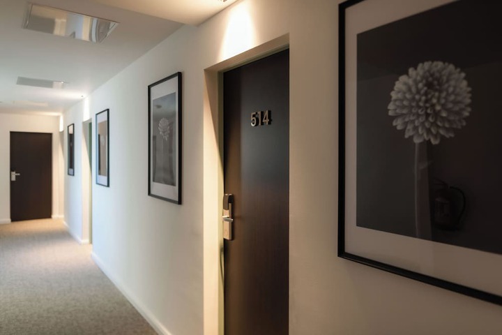 Ballroom/Hall 68 of 70