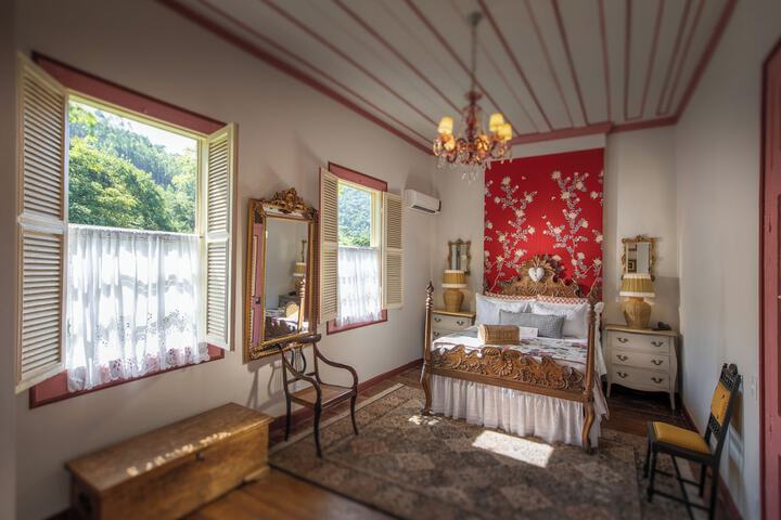 Room 14 of 29