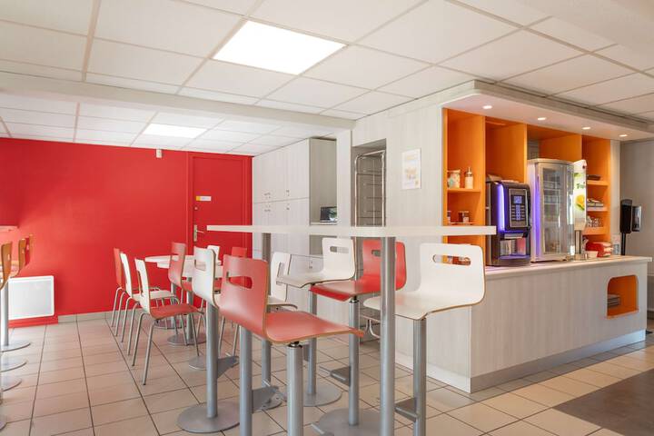 Dining Photos