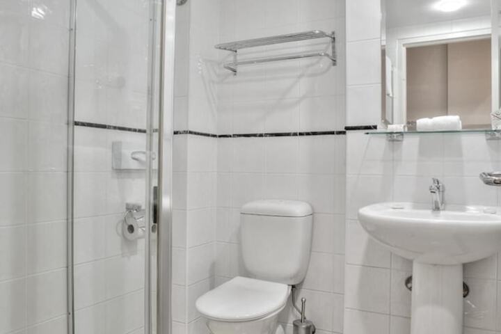 Bath Interior