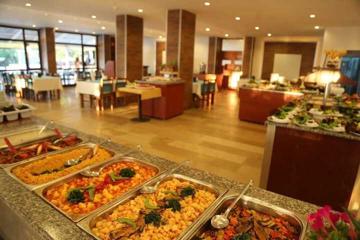 Food court