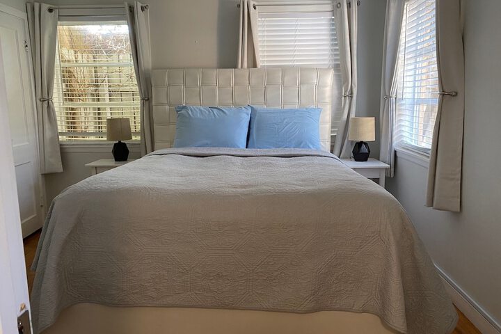 Room 20 of 156