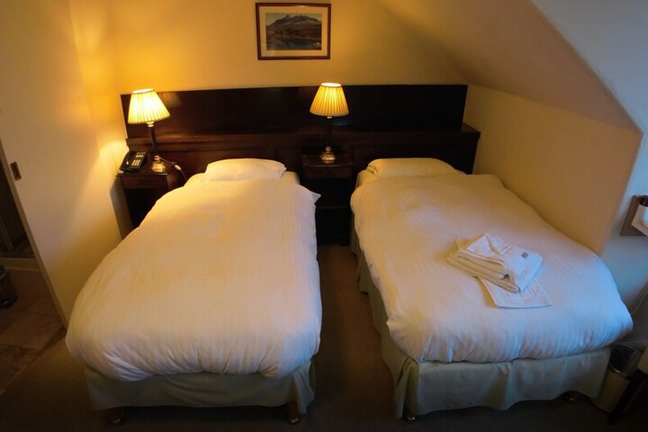 Room 29 of 53