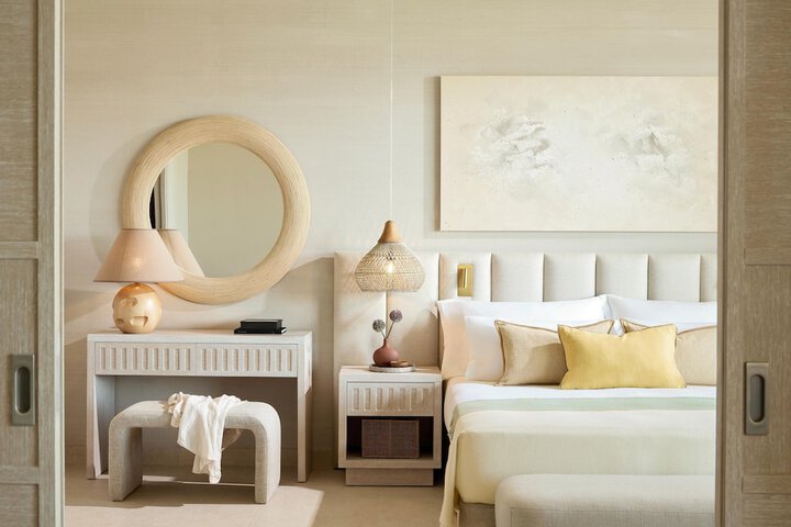 Room 78 of 594