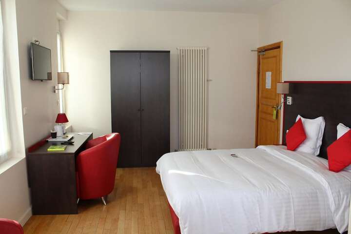 Room 31 of 61