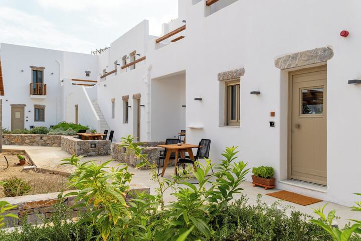 Hotel 94 of 97
