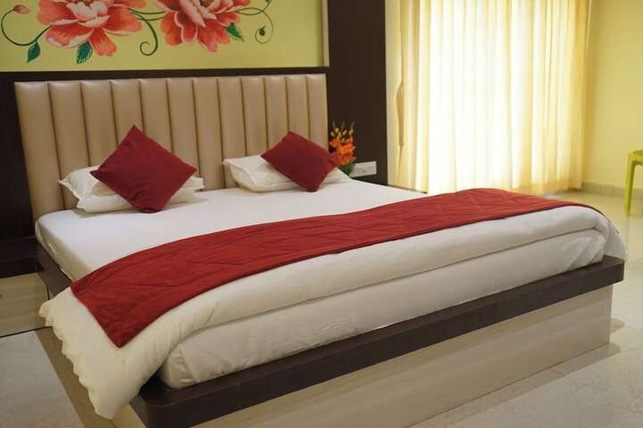 Room 4 of 24