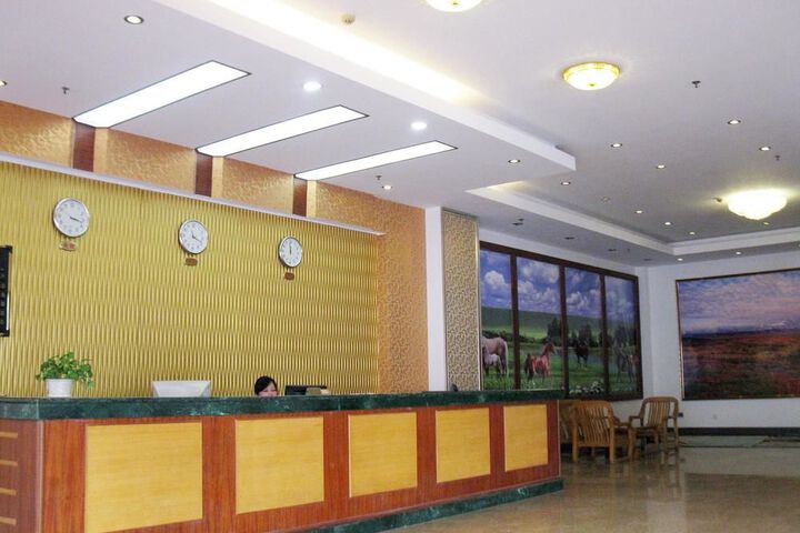 Hotel Interior 11 of 41