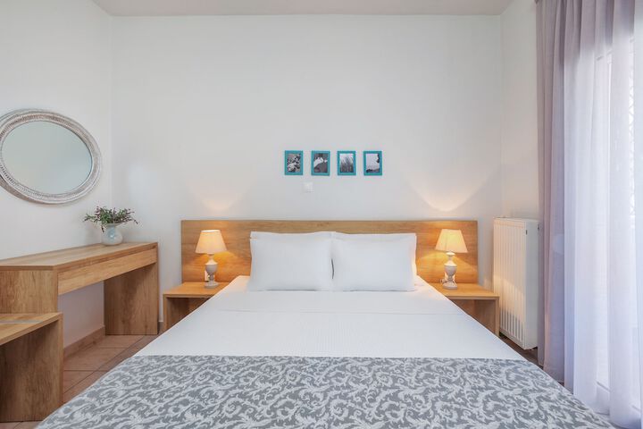 Room 18 of 43