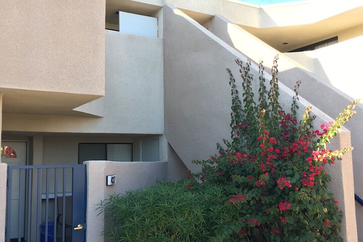 Exterior Photo