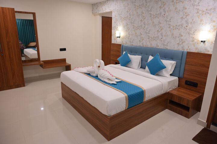 Room 33 of 91