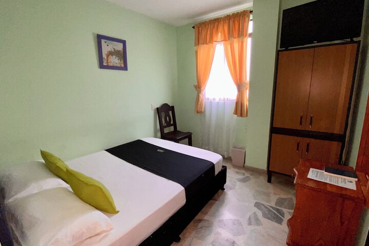 Room 35 of 54