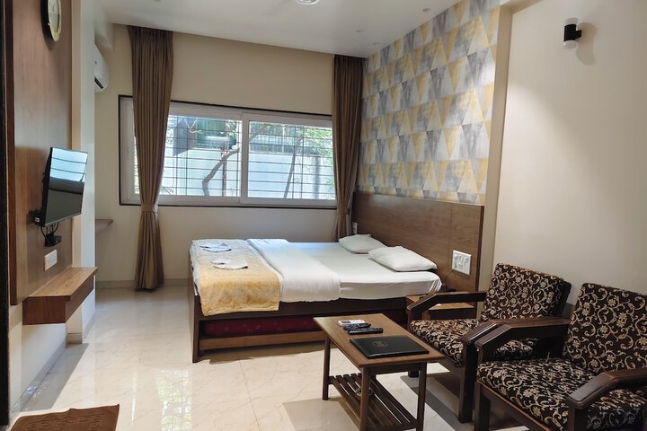 Room 10 of 46