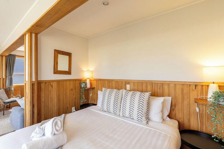 Room 20 of 63