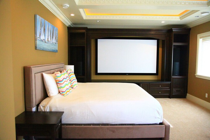 Room 10 of 47