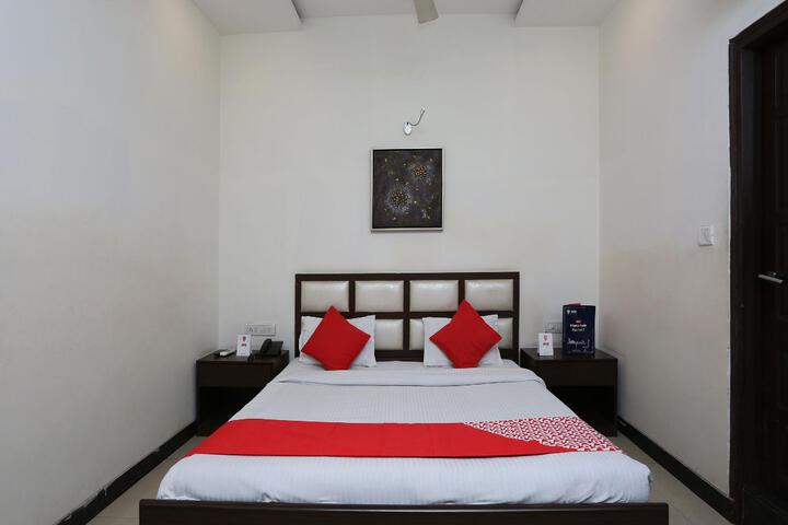 Room 7 of 7