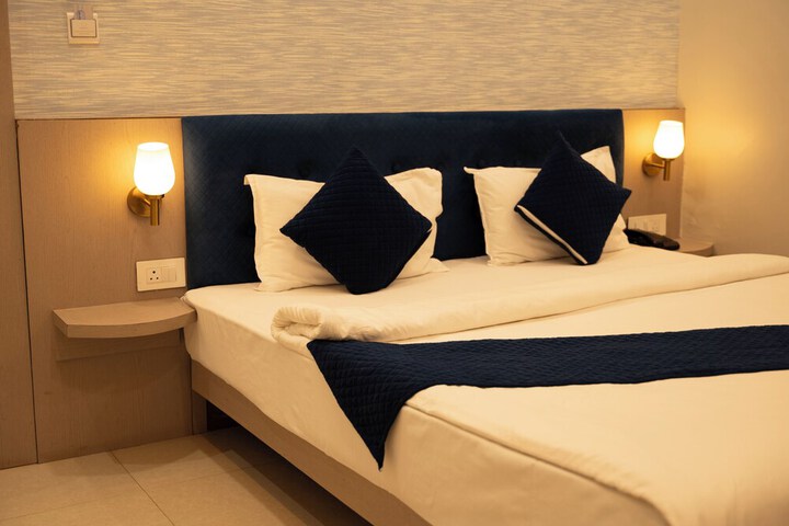 Room 15 of 44