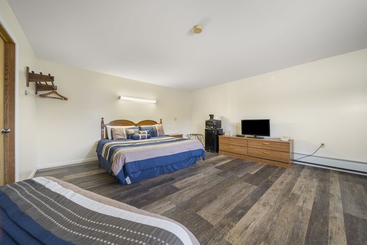 Room 15 of 59