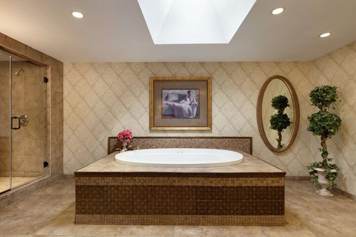 1 King Mobility Accessible with Roll in Shower (22 of 28)