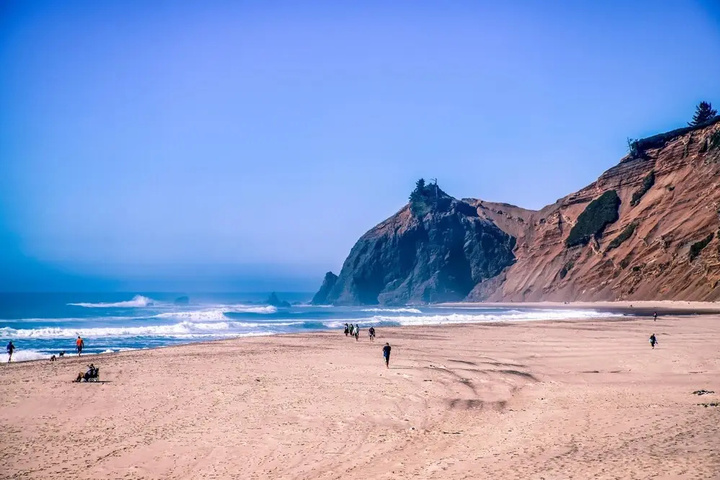 Beach 16 of 29