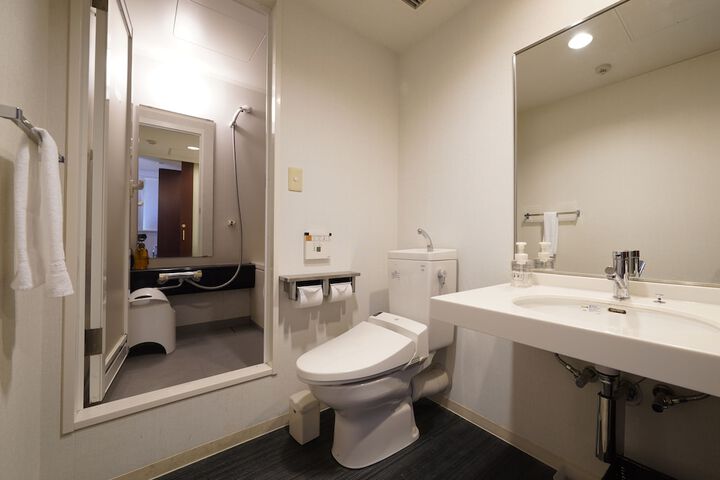 Room 25 of 45