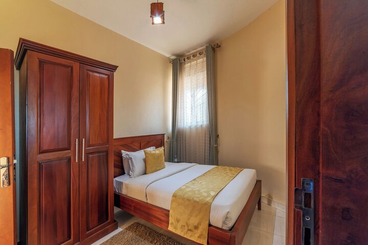 Room 27 of 112