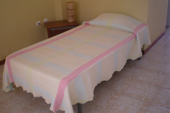 Room 16 of 50