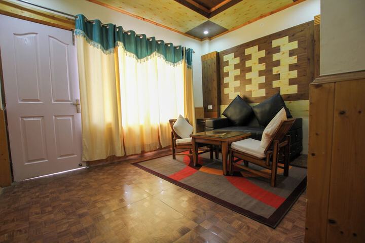 Room 18 of 35