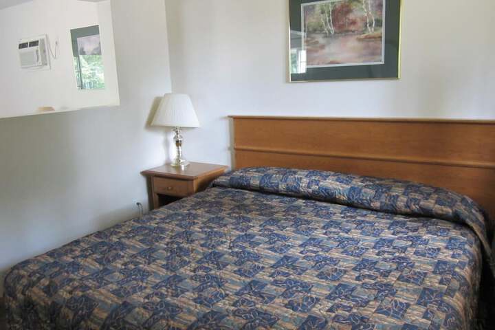Room 6 of 69