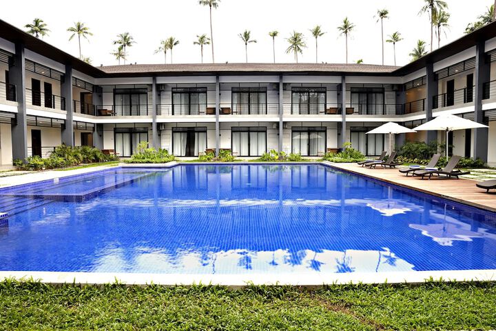 Pool 17 of 40