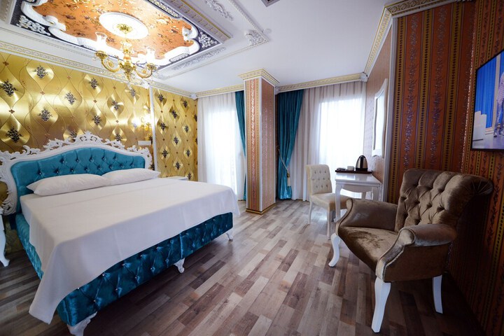 Room 6 of 57
