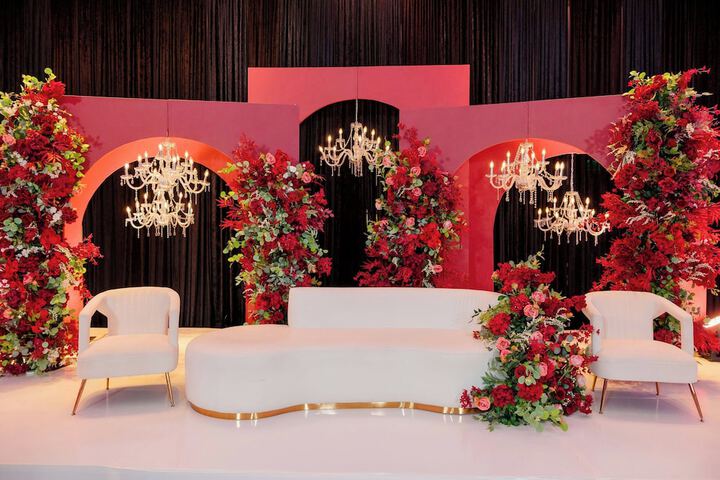 Ballroom/Hall 90 of 112