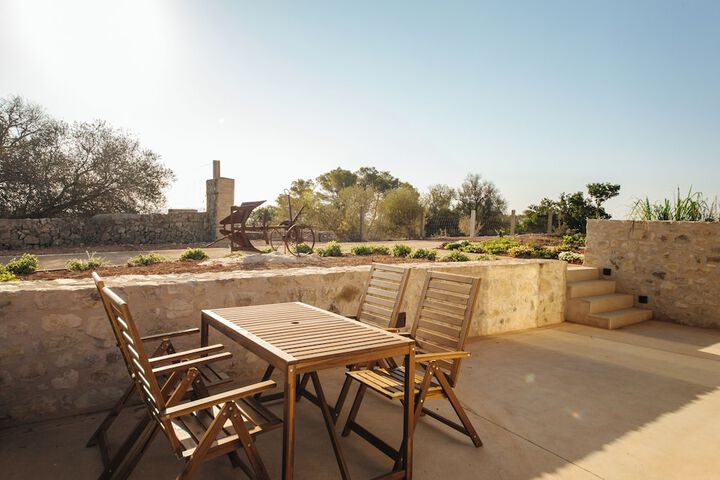 Terrace/Patio 14 of 26