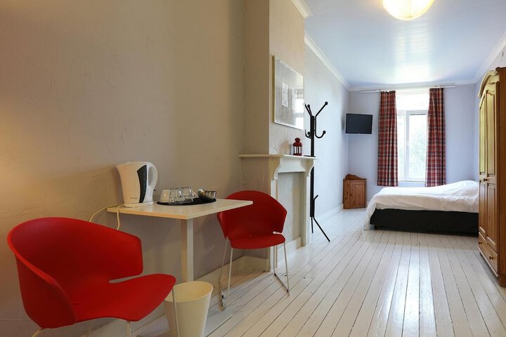 Room 38 of 67