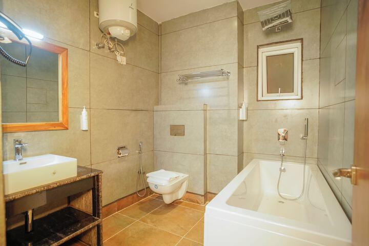 Room 20 of 25