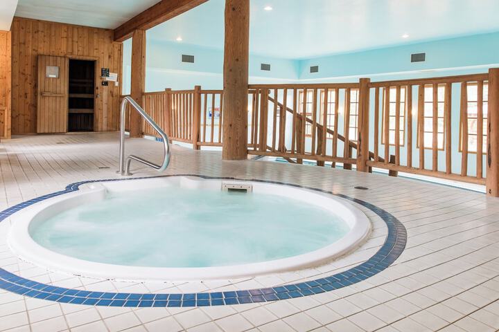 Pool 72 of 128