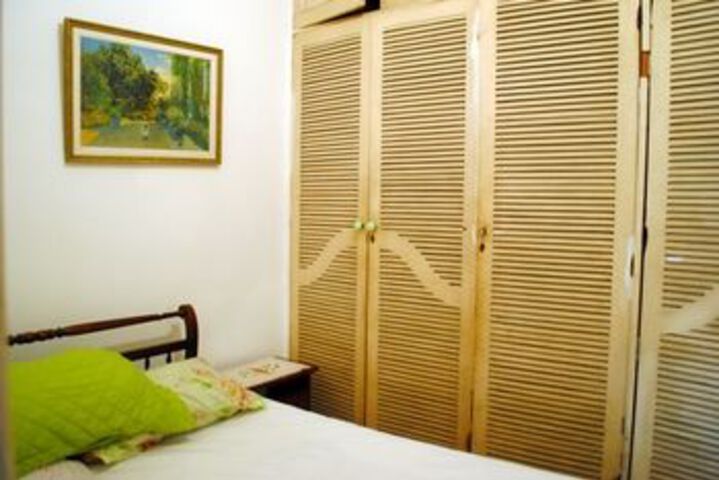 Room 8 of 20