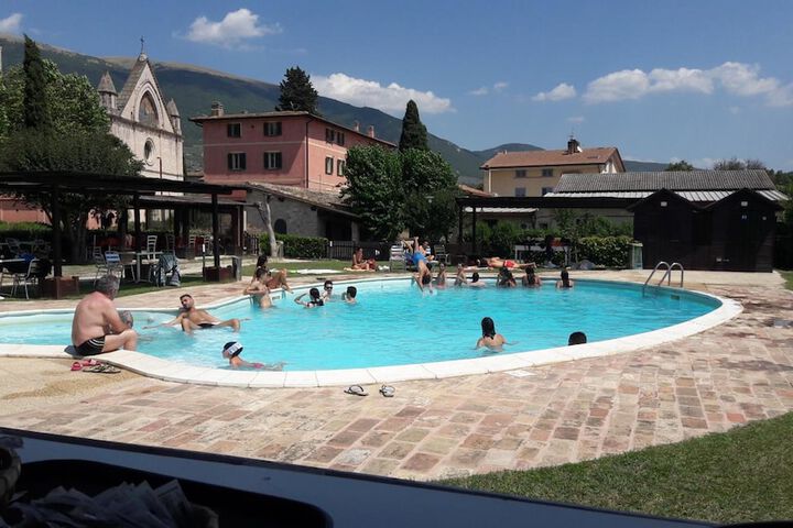 Hotel Pool