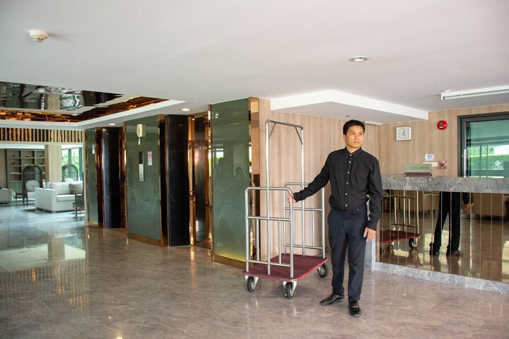 Hotel Interior 15 of 142