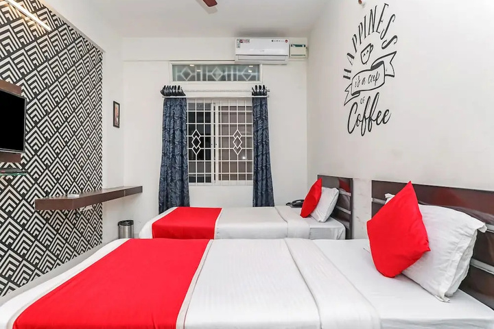 Room 3 of 22