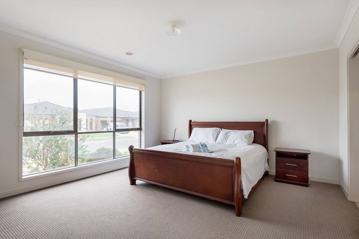 Room 4 of 41