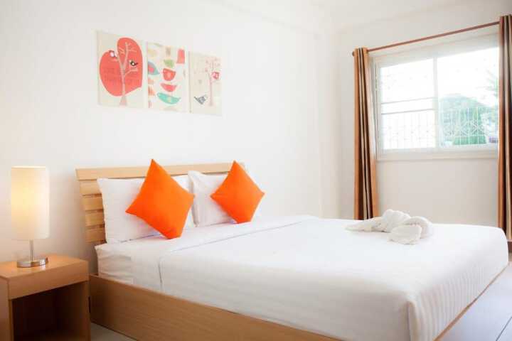 Room 14 of 49