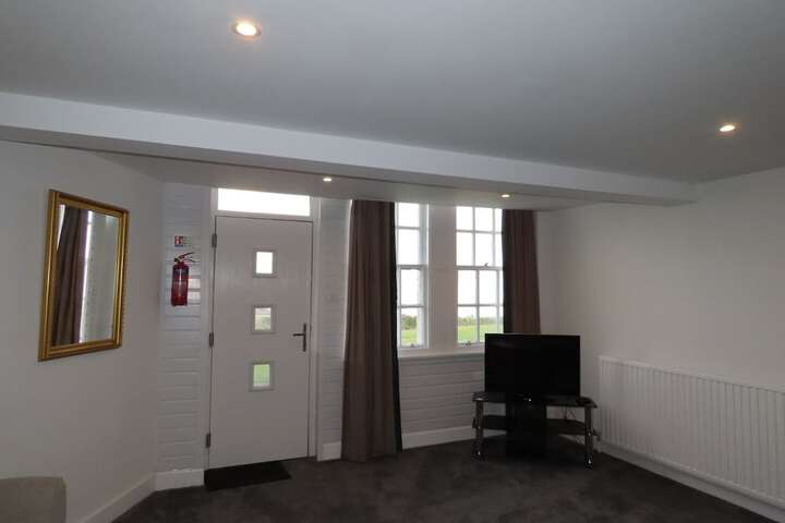 Room 55 of 100