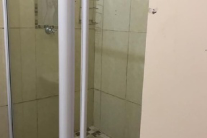 Room 71 of 84