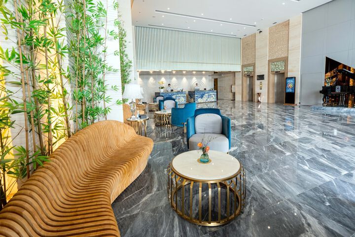 Hotel Interior 4 of 168