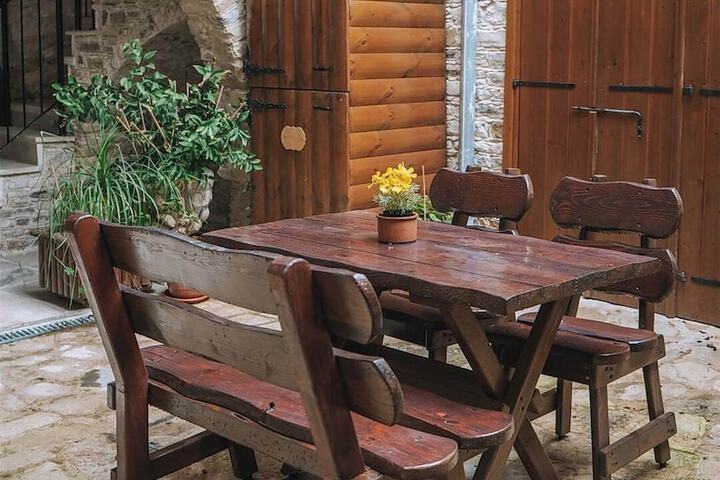 Lazaros Stonehouse
